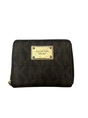 MICHAEL KORS - Jet Set Compact Wallet